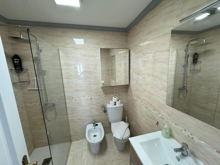 Flat With Terrace And Sea Views In - Miro