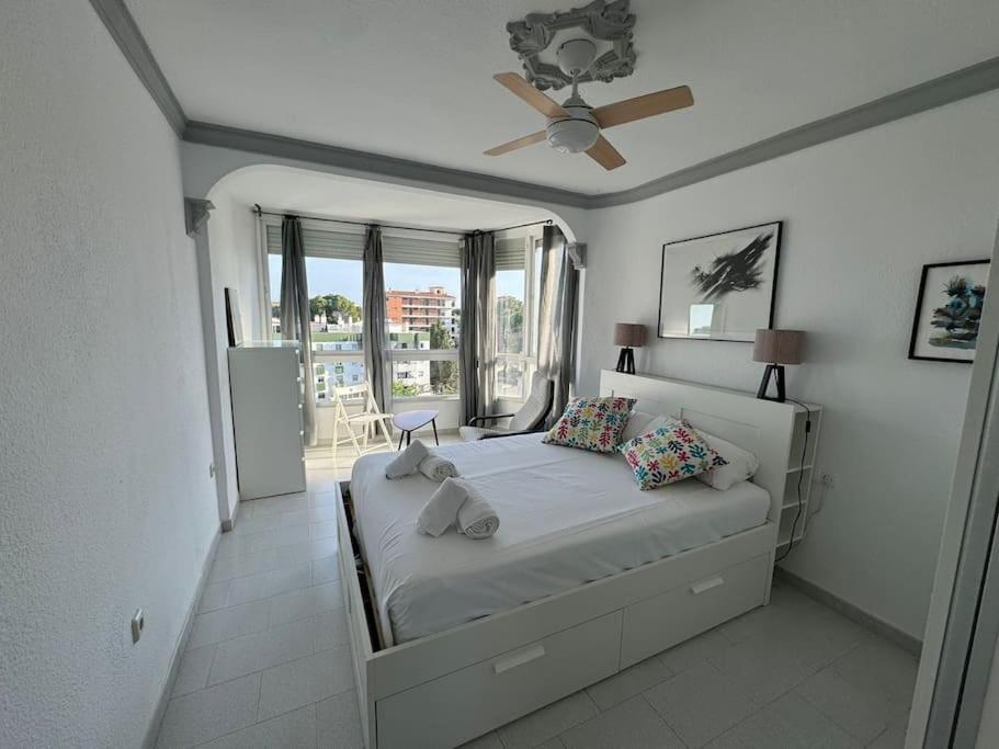 Flat With Terrace And Sea Views In - Miro Apartment *